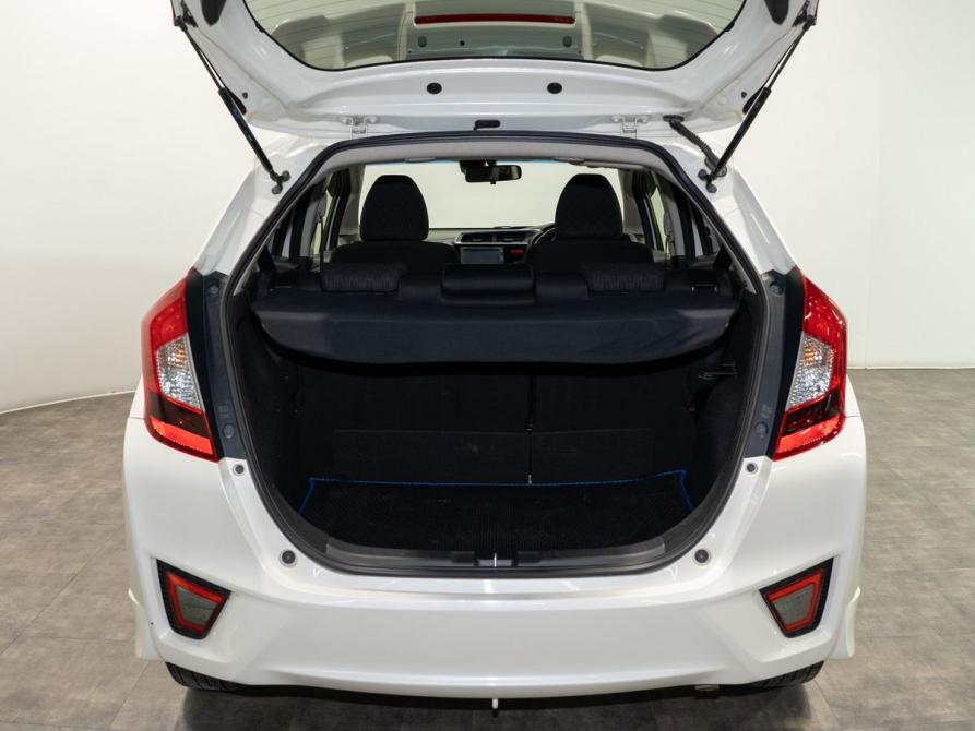 Honda Fit III Чита  - изображение 16