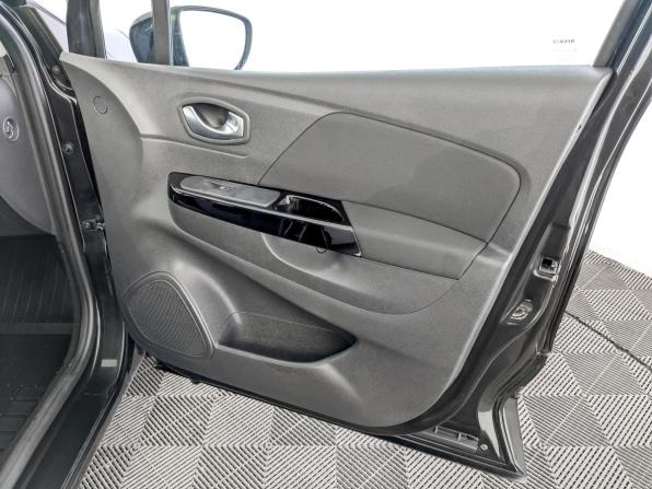Renault Kaptur I Рестайлинг с пробегом 2021 года, цена 1 599 000 рублей, 85265 км, внедорожник, Автокод Объявления