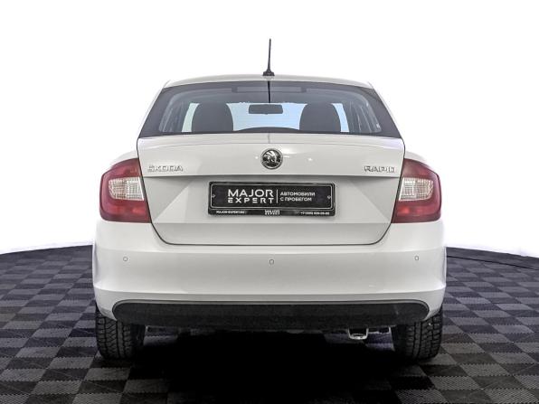 Skoda Rapid I Рестайлинг с пробегом 2019 года, цена 1 430 000 рублей, 50978 км, лифтбек, Автокод Объявления