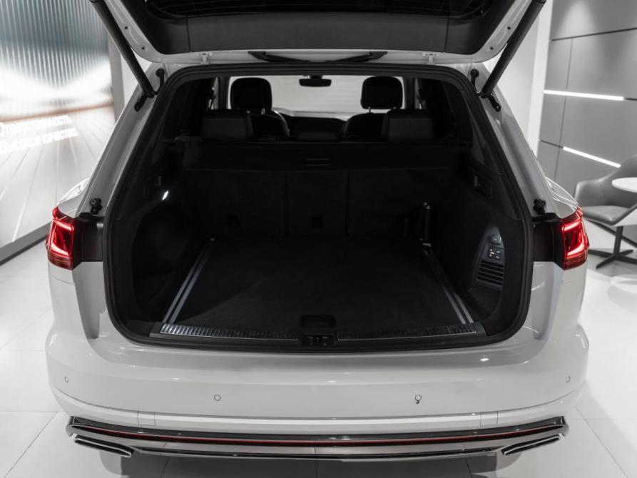 Volkswagen Touareg III Москва  - изображение 25