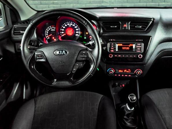 Kia Rio III Рестайлинг с пробегом 2015 года, цена 1 000 000 рублей, 194113 км, седан, Автокод Объявления