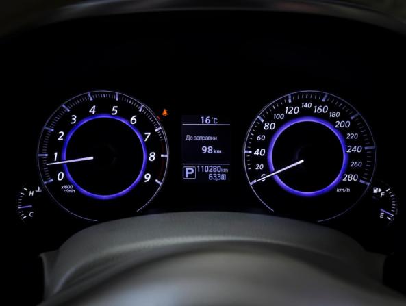 Infiniti QX70 с пробегом 2015 года, цена 2 500 000 рублей, 110278 км, внедорожник, Автокод Объявления