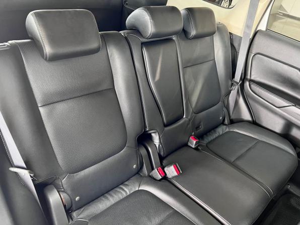 Mitsubishi Outlander III Рестайлинг 2 с пробегом 2016 года, цена 1 850 000 рублей, 108667 км, внедорожник, Автокод Объявления
