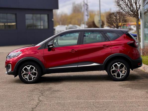 Renault Kaptur I с пробегом 2018 года, цена 1 300 000 рублей, 100596 км, внедорожник, Автокод Объявления