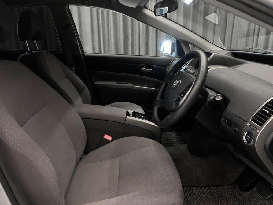 Toyota Prius II Рестайлинг (XW20) Красноярск  - изображение 8