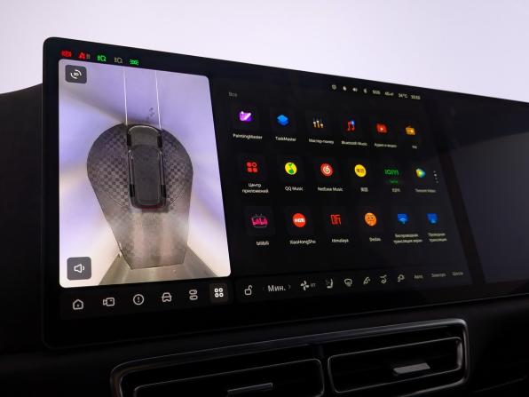 Li Auto (Lixiang) L9 I Рестайлинг с пробегом 2024 года, цена 7 463 000 рублей, 31720 км, внедорожник, Автокод Объявления