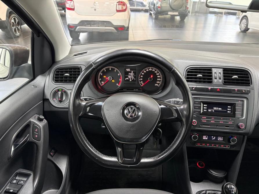 Volkswagen Polo V Рестайлинг Киров  - изображение 14