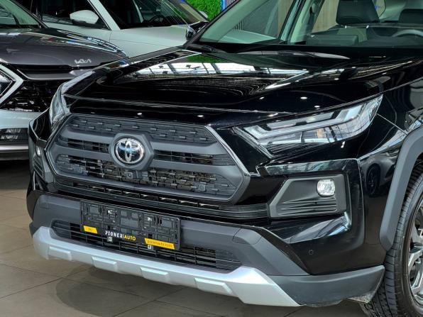 Toyota RAV4 V (XA50) с пробегом 2025 года, цена 4 170 000 рублей, 6300 км, внедорожник, Автокод Объявления