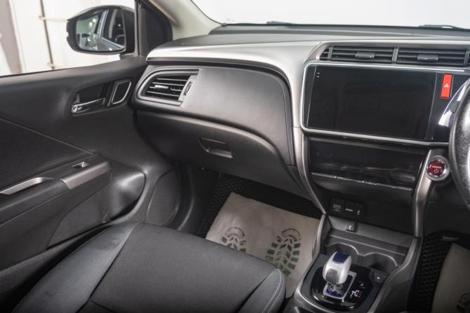 Honda Grace I с пробегом 2015 года, цена 999 000 рублей, 92000 км, седан, Автокод Объявления