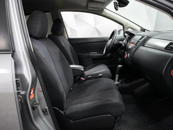 Nissan Tiida I Рестайлинг с пробегом 2011 года, цена 821 000 рублей, 180000 км, хэтчбек, Автокод Объявления