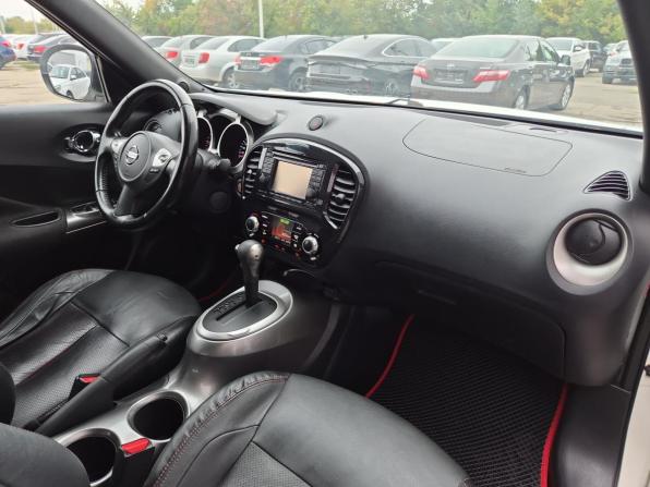 Nissan Juke I с пробегом 2012 года, цена 1 157 000 рублей, 101641 км, внедорожник, Автокод Объявления