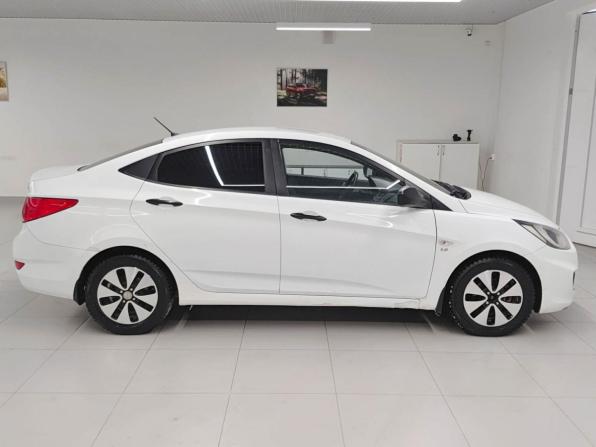 Hyundai Solaris I с пробегом 2013 года, цена 745 000 рублей, 192601 км, седан, Автокод Объявления