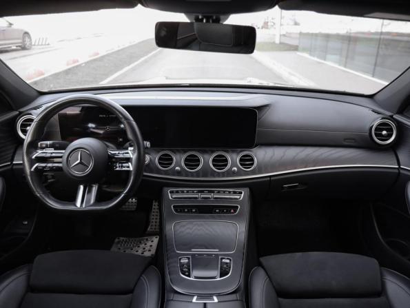 Mercedes-Benz E-Класс V (W213 S213 C238) Рестайлинг с пробегом 2021 года, цена 3 799 000 рублей, 117126 км, седан, Автокод Объявления