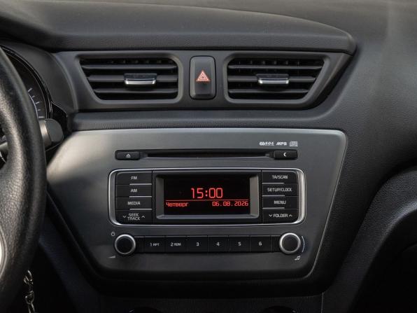 Kia Rio III с пробегом 2015 года, цена 1 050 000 рублей, 122589 км, хэтчбек, Автокод Объявления