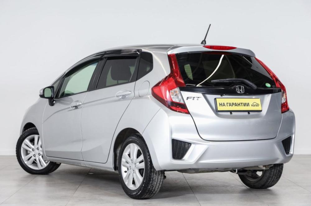 Honda Fit III Рестайлинг Новосибирск  - изображение 5