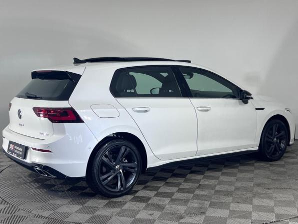 Volkswagen Golf VIII с пробегом 2021 года, цена 2 850 000 рублей, 41250 км, хэтчбек, Автокод Объявления