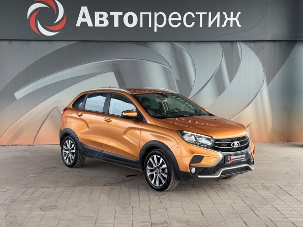 Lada (ВАЗ) XRAY I с пробегом 2018 года, цена 1 030 000 рублей, 62200 км, хэтчбек, Автокод Объявления