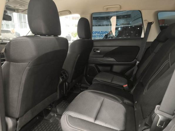 Mitsubishi Outlander III Рестайлинг 3 с пробегом 2020 года, цена 2 550 000 рублей, 71136 км, внедорожник, Автокод Объявления