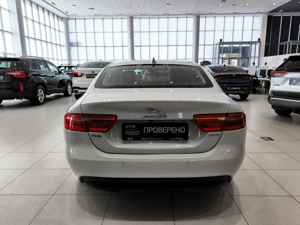 Jaguar XE I с пробегом 2016 года, цена 1 850 000 рублей, 88105 км, седан, Автокод Объявления