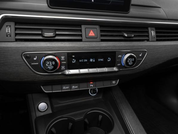 Audi A4 V (B9) с пробегом 2019 года, цена 2 620 000 рублей, 101227 км, седан, Автокод Объявления