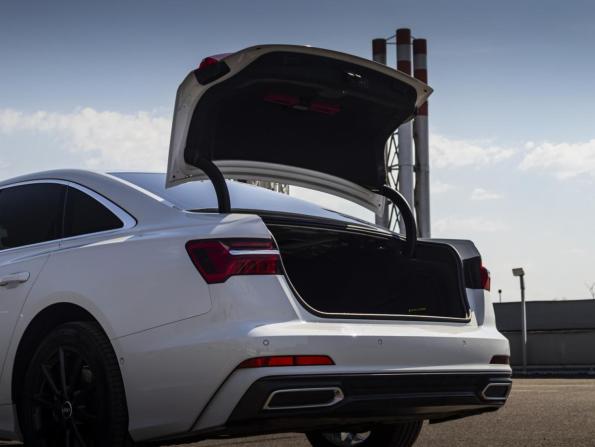 Audi A6 V (C8) с пробегом 2020 года, цена 4 499 000 рублей, 67739 км, седан, Автокод Объявления