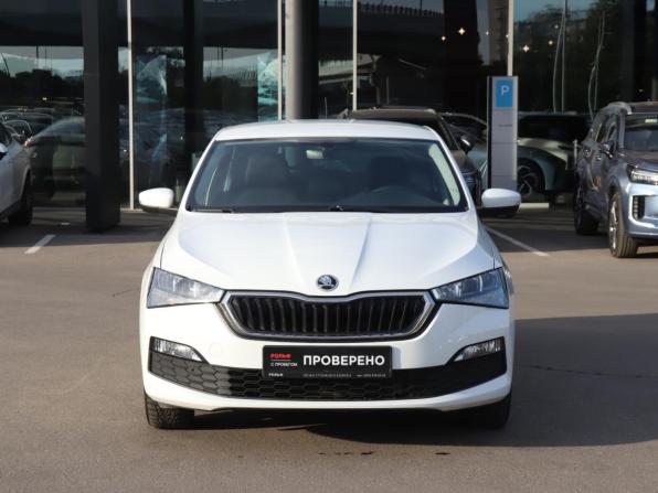 Skoda Rapid II с пробегом 2022 года, цена 1 780 000 рублей, 73100 км, лифтбек, Автокод Объявления