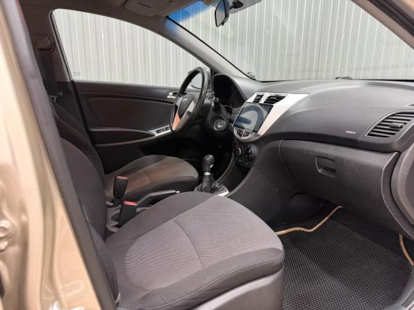 Hyundai Solaris I с пробегом 2011 года, цена 820 000 рублей, 133202 км, седан, Автокод Объявления