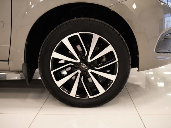 Lada (ВАЗ) Granta I Рестайлинг с пробегом 2024 года, цена 946 000 рублей, 30640 км, седан, Автокод Объявления