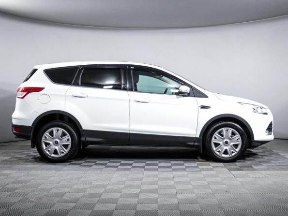 Ford Kuga II с пробегом 2015 года, цена 1 699 000 рублей, 98761 км, внедорожник, Автокод Объявления