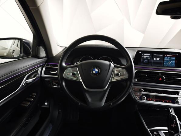 BMW 7 серии VI (G11/G12) с пробегом 2018 года, цена 2 899 000 рублей, 220530 км, седан, Автокод Объявления