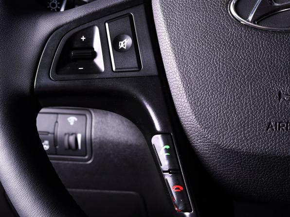 Hyundai Solaris I Рестайлинг с пробегом 2015 года, цена 1 050 000 рублей, 225930 км, седан, Автокод Объявления