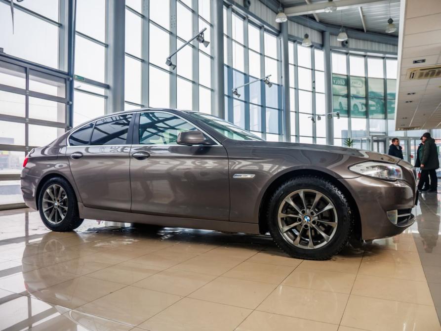 BMW 5 серии VI (F10/F11/F07) Волгоград  - изображение 9