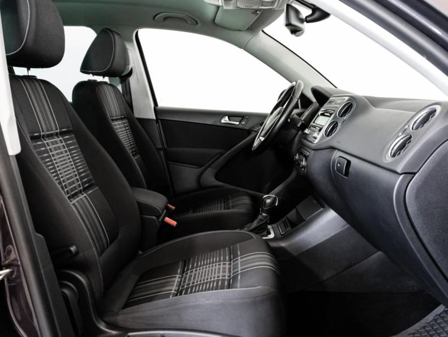 Volkswagen Tiguan I Рестайлинг Санкт-Петербург  - изображение 20