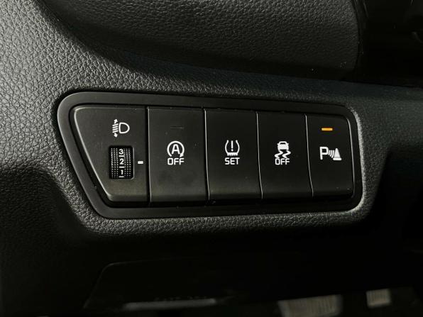 Kia Seltos I Рестайлинг с пробегом 2023 года, цена 2 300 000 рублей, 32875 км, внедорожник, Автокод Объявления