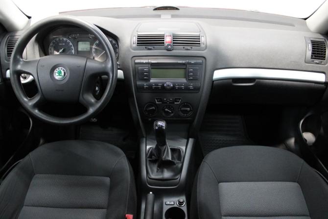 Skoda Octavia II (A5) с пробегом 2008 года, цена 494 000 рублей, 168478 км, лифтбек, Автокод Объявления