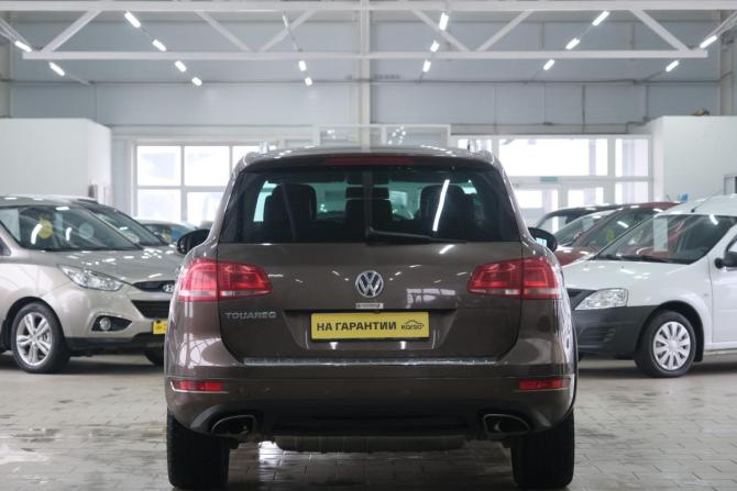 Volkswagen Touareg II с пробегом 2013 года, цена 1 949 000 рублей, 275000 км, внедорожник, Автокод Объявления