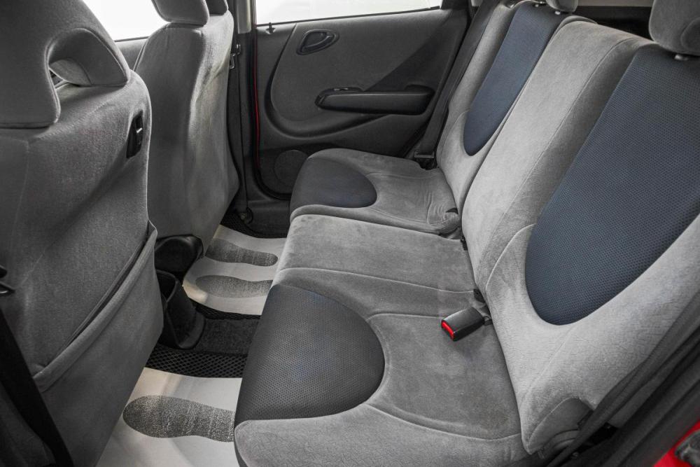Honda Fit I Барнаул  - изображение 19
