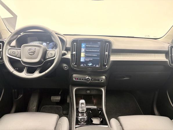Volvo XC40 I с пробегом 2020 года, цена 3 549 900 рублей, 15908 км, внедорожник, Автокод Объявления