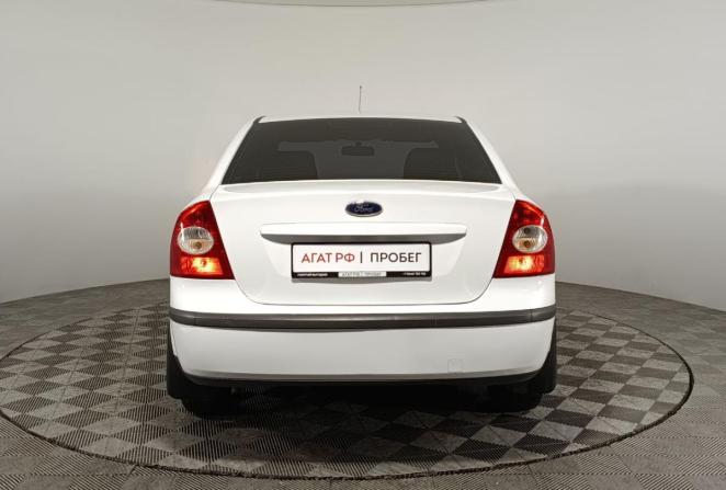 Ford Focus II Рестайлинг с пробегом 2007 года, цена 650 000 рублей, 122000 км, седан, Автокод Объявления