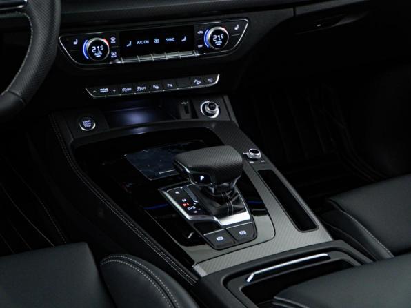Audi Q5 II (FY) Рестайлинг с пробегом 2025 года, цена 5 788 999 рублей, 94 км, внедорожник, Автокод Объявления