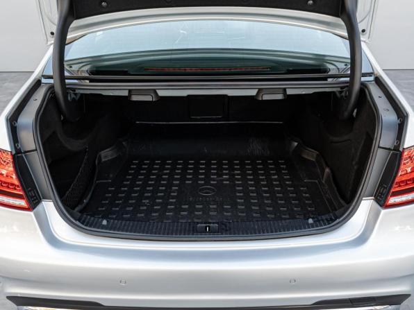 Mercedes-Benz E-Класс IV (W212 S212 C207) Рестайлинг с пробегом 2014 года, цена 2 175 000 рублей, 189313 км, седан, Автокод Объявления