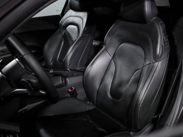 Audi R8 I (Typ 42) с пробегом 2008 года, цена 4 490 000 рублей, 81711 км, купе, Автокод Объявления
