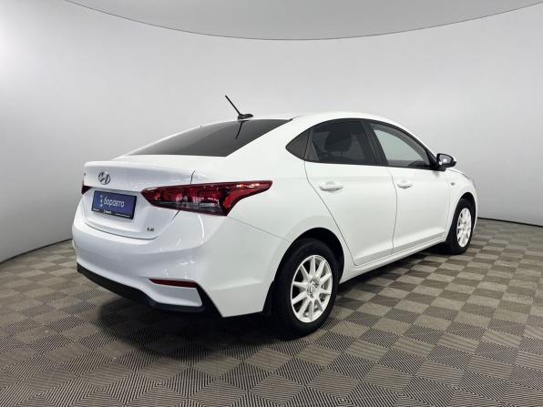 Hyundai Solaris II с пробегом 2018 года, цена 1 350 000 рублей, 103243 км, седан, Автокод Объявления
