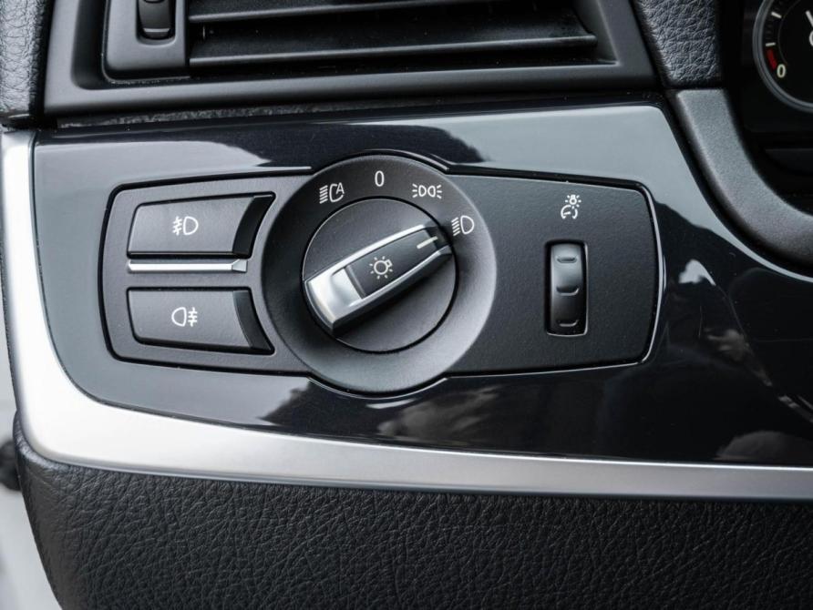 BMW 5 серии VI (F10/F11/F07) Рестайлинг Ставрополь  - изображение 17