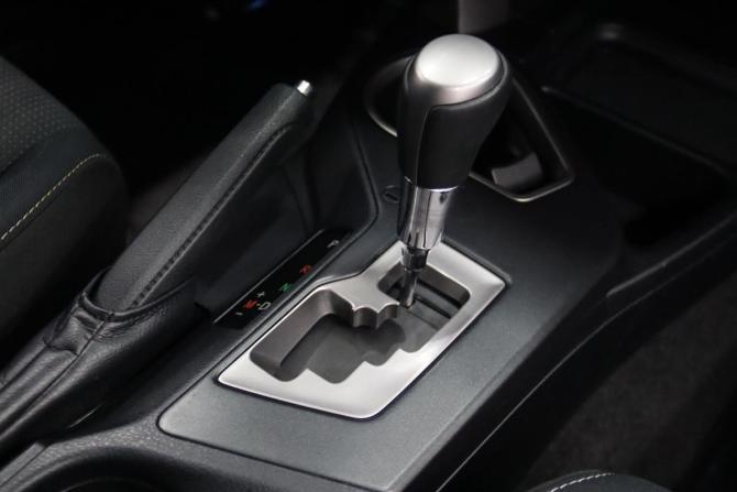 Toyota RAV4 IV (XA40) Рестайлинг с пробегом 2017 года, цена 2 280 850 рублей, 146821 км, внедорожник, Автокод Объявления