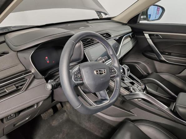 Geely Atlas Pro с пробегом 2024 года, цена 2 399 000 рублей, 13838 км, внедорожник, Автокод Объявления