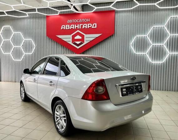 Ford Focus II Рестайлинг с пробегом 2008 года, цена 550 000 рублей, 316020 км, седан, Автокод Объявления