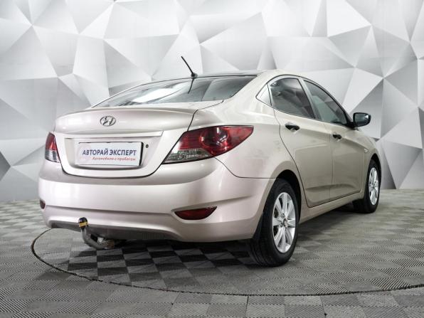 Hyundai Solaris I с пробегом 2013 года, цена 635 000 рублей, 189000 км, седан, Автокод Объявления