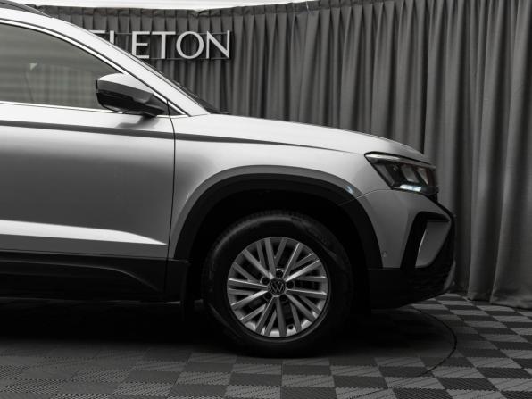 Volkswagen Taos I с пробегом 2021 года, цена 2 960 000 рублей, 42674 км, внедорожник, Автокод Объявления