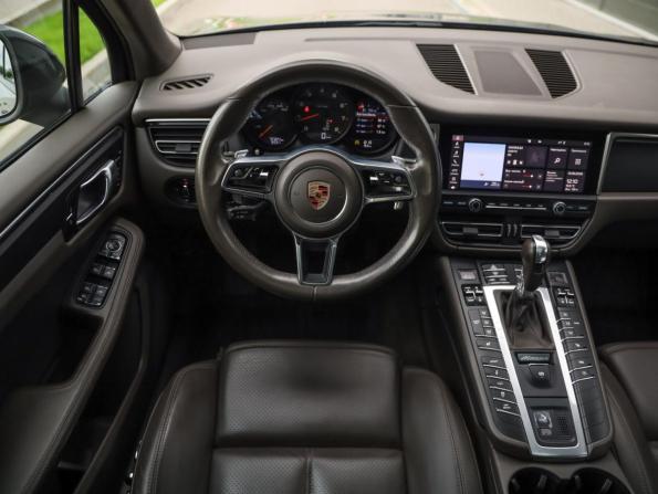 Porsche Macan I Рестайлинг с пробегом 2019 года, цена 4 100 000 рублей, 72323 км, внедорожник, Автокод Объявления